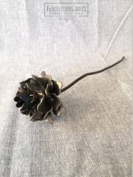 74502 Metallic Flower
